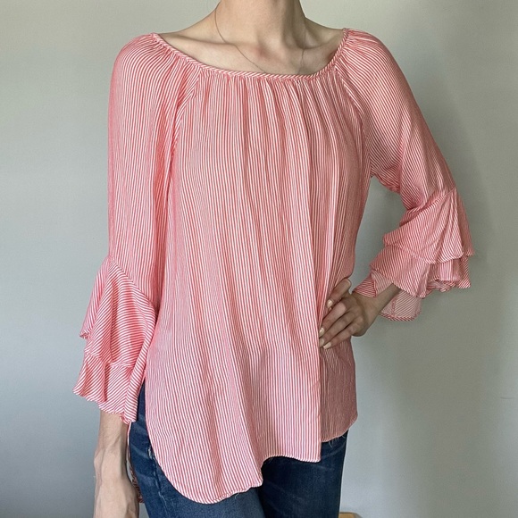 Flowy Ruffle Top - Picture 2 of 5